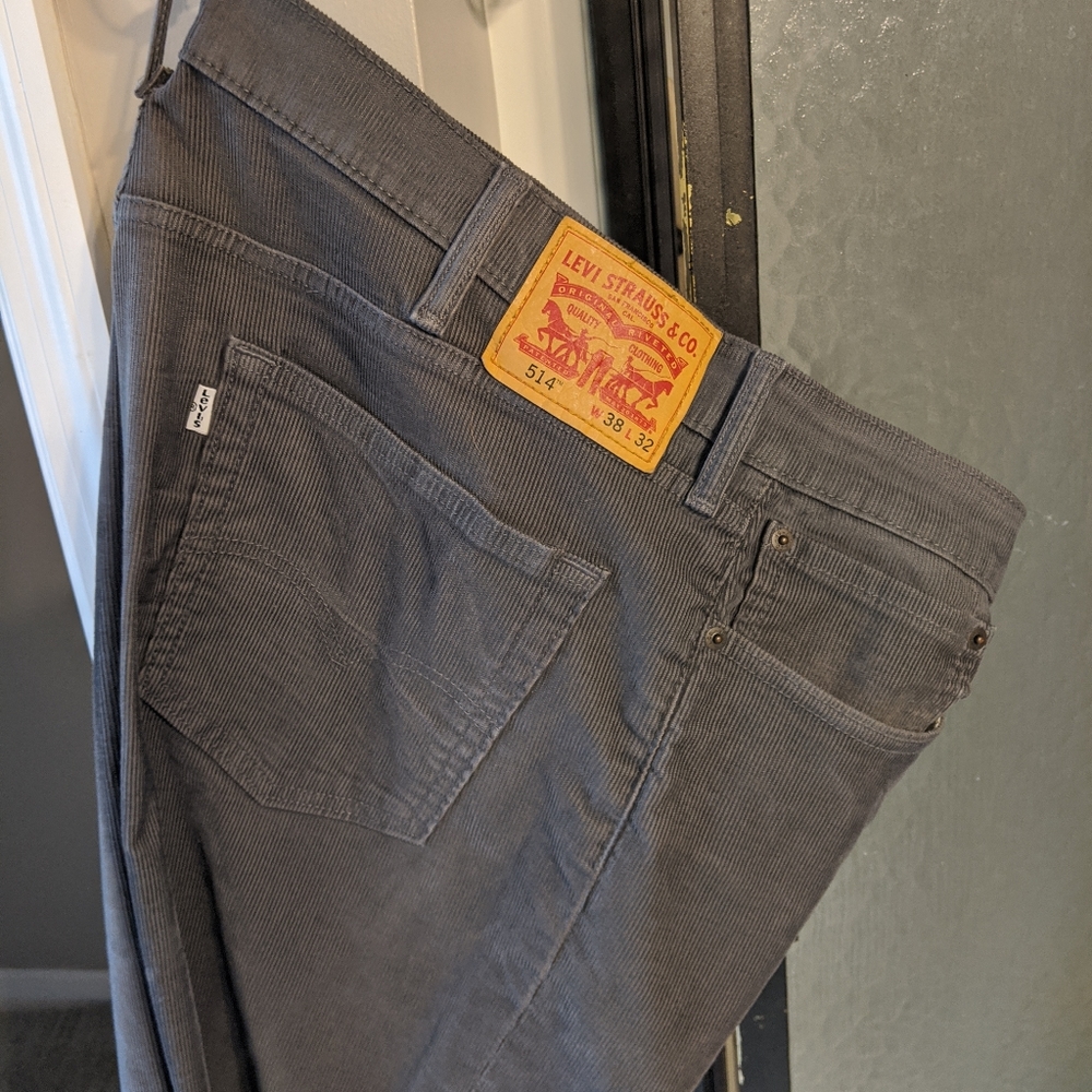 Levi 514 Corduroy Jeans